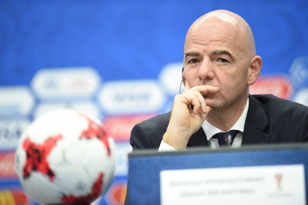 Fifa repudia violência “abominável” em jogo entre Inglaterra e Hungria