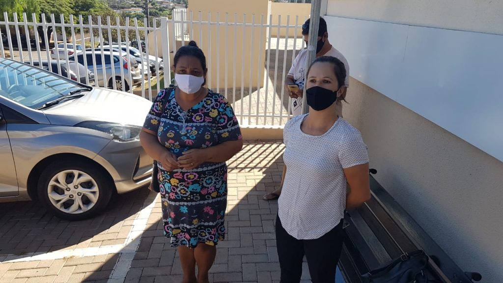 Homem precisa ser transferido para hospital para realização de cirurgia de cálculo renal Homem precisa ser transferido para hospital para realização de cirurgia de cálculo renal