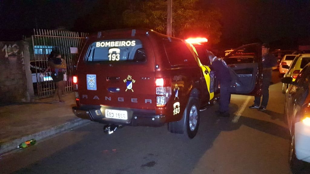 Homem morre após ser baleado na Rua Nurburgring, no Bairro Interlagos