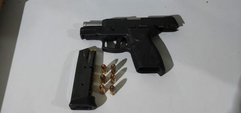 Homem é preso por porte ilegal de arma de fogo em Londrina
