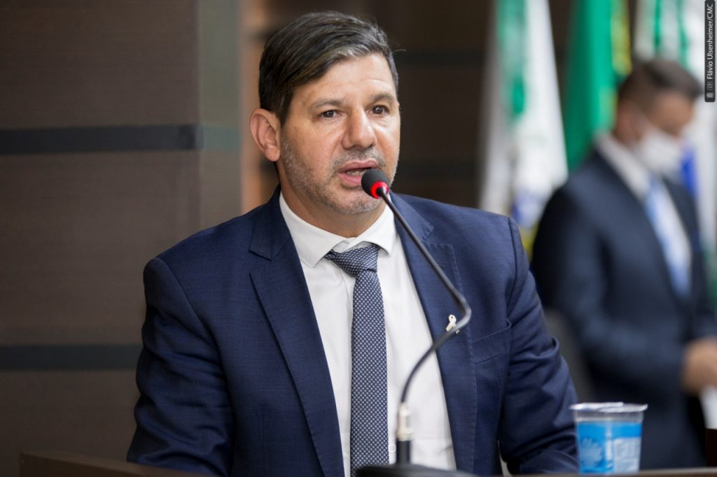 Denúncia de possível desvio de dinheiro envolvendo o vereador Serginho Ribeiro segue sem respostas