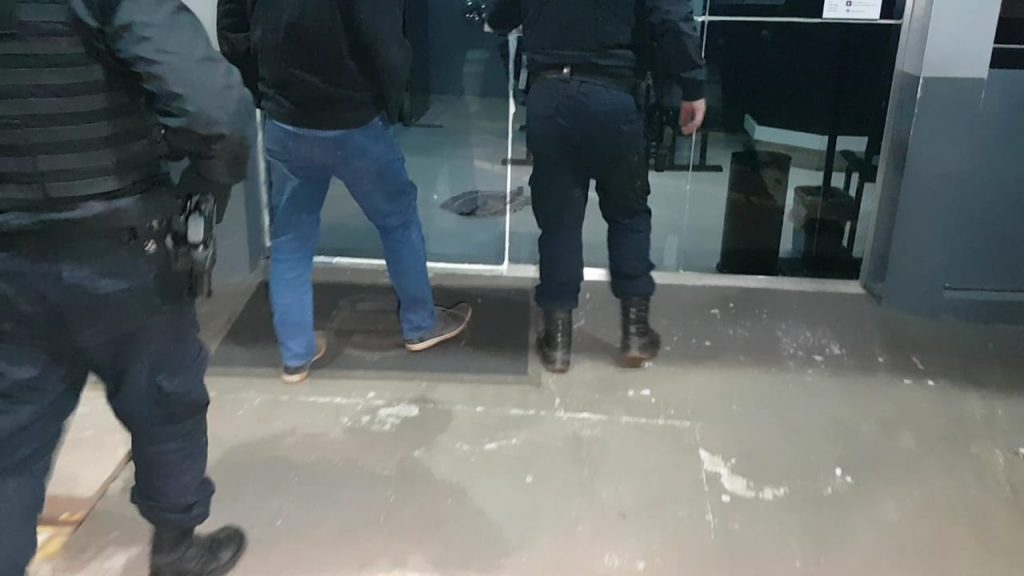 Homem de 54 anos, envolvido em acidente na Avenida Tito Muffato é levado à 15ª Subdivisão Policial