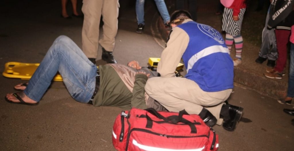 Idoso é atropelado por carro e condutor foge do local Idoso é atropelado por carro e condutor foge do local