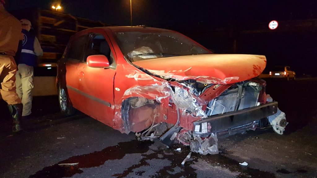 Etios tem a frente destruída em acidente de trânsito na PRc-467, em Cascavel Etios tem a frente destruída em acidente de trânsito na PRc-467, em Cascavel