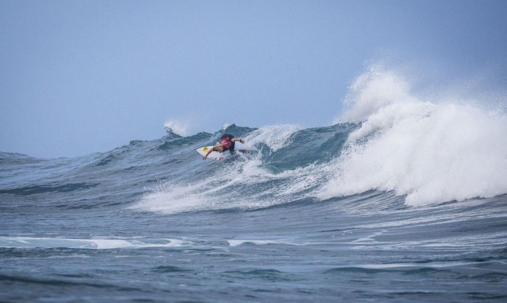 Surfe: Tatiana Weston-Webb chega às quartas em Margaret River