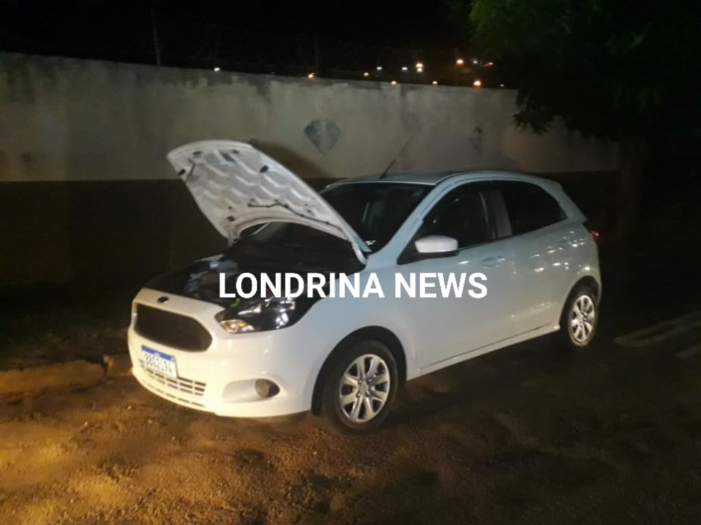 Carro de motorista de aplicativo é recuperado pela PM após roubo em Londrina
