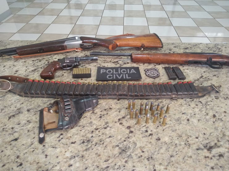Polícia Civil de Arapongas cumpre mandado em Apucarana Imagem referente a Polícia Civil de Arapongas cumpre mandado em Apucarana