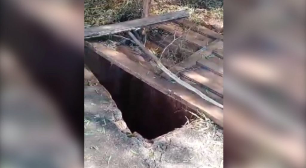 “Eles estão esperando alguém cair aqui para vir arrumar”, diz morador sobre buraco destapado na Av. Corbélia