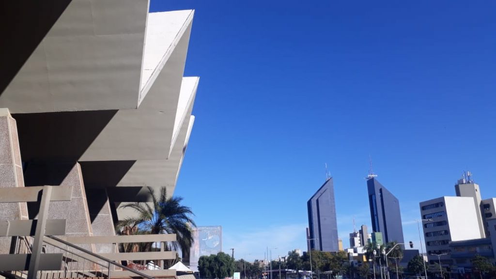 Com tempo seco, Cascavel terá dia limpo e ensolarado neste sábado (05)