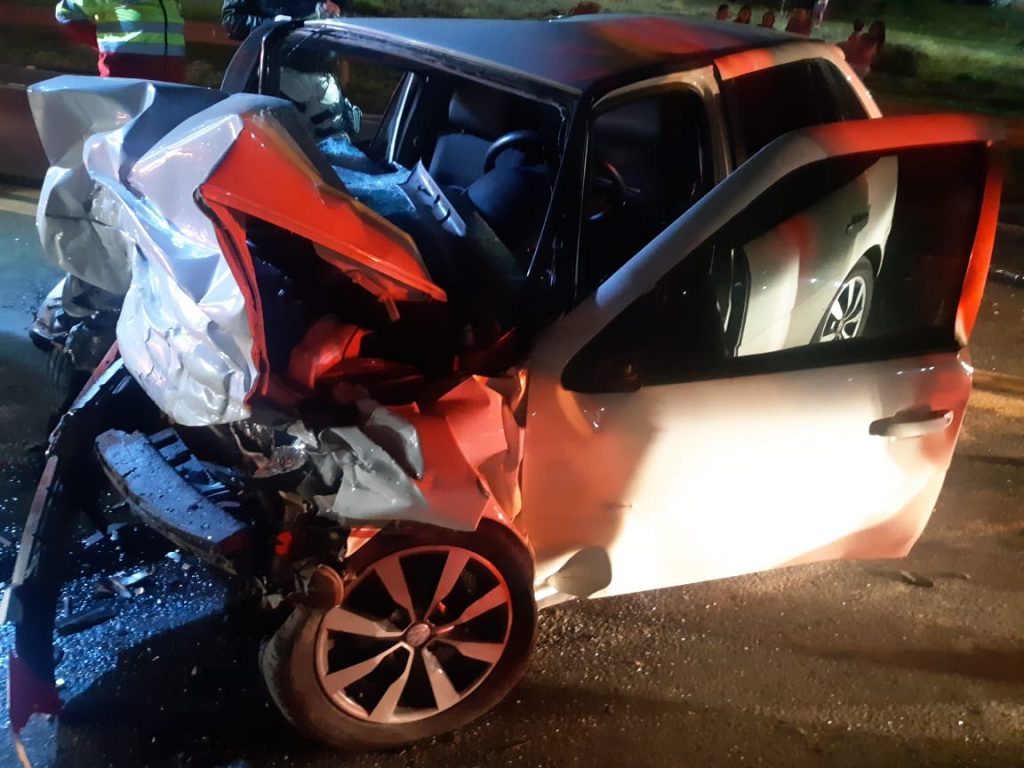 PRF atende grave colisão de trânsito com vítima fatal na BR-277, em Laranjeiras do Sul