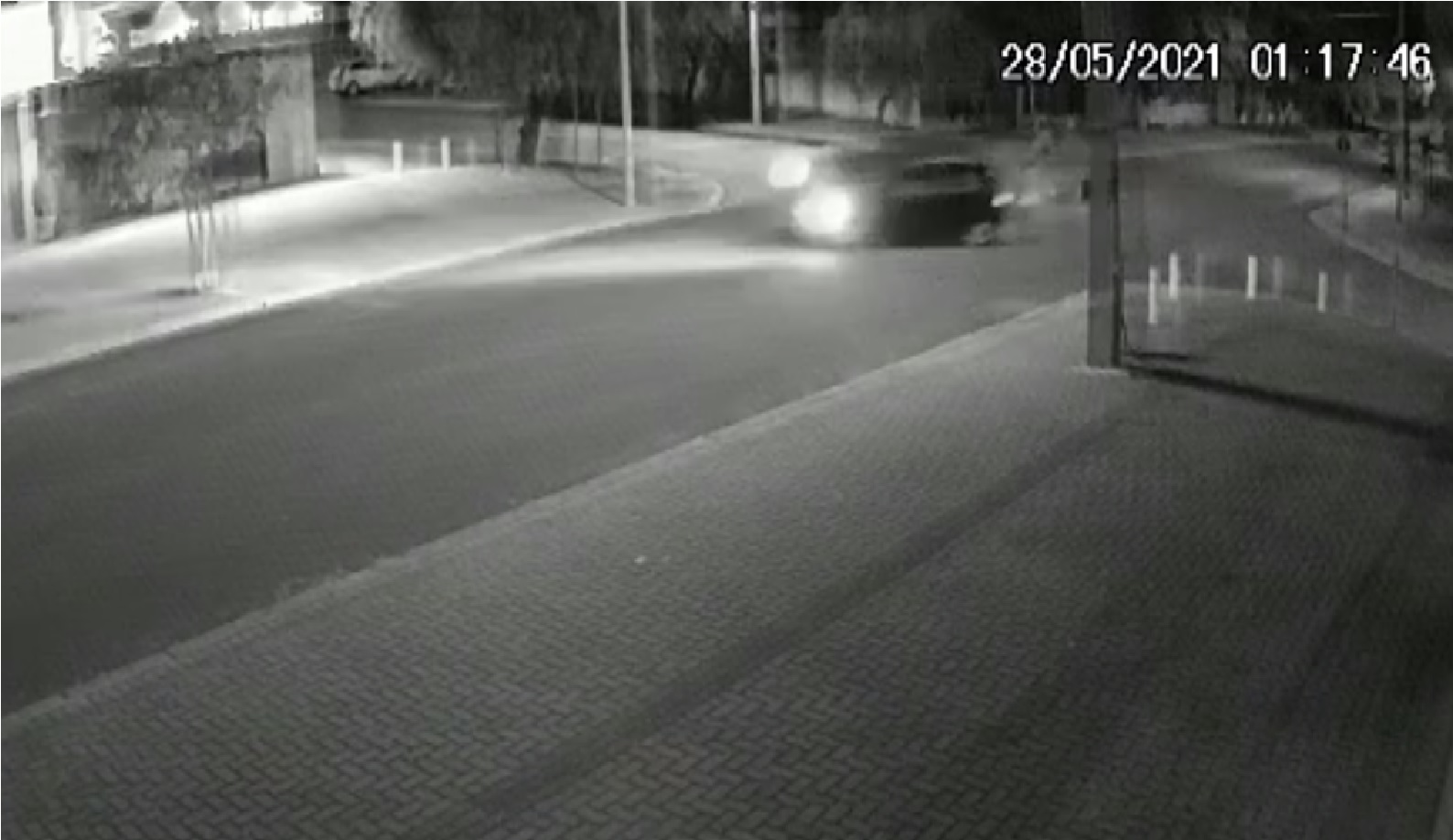 Veja o momento da colisão de que matou o motociclista Nichael Occhi Ramos de Souza