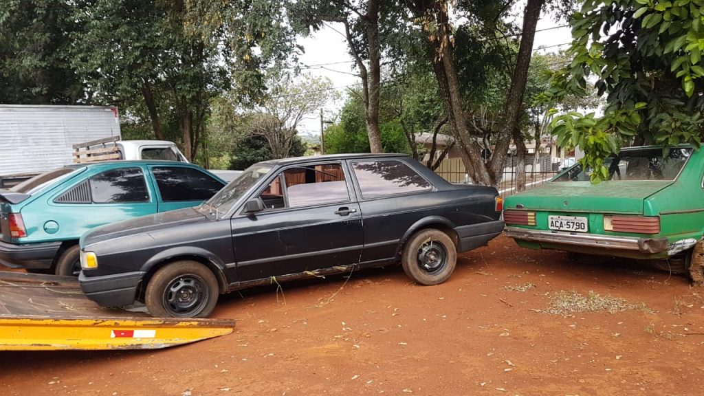 PRF recupera veículo Voyage com alerta de furto/roubo
