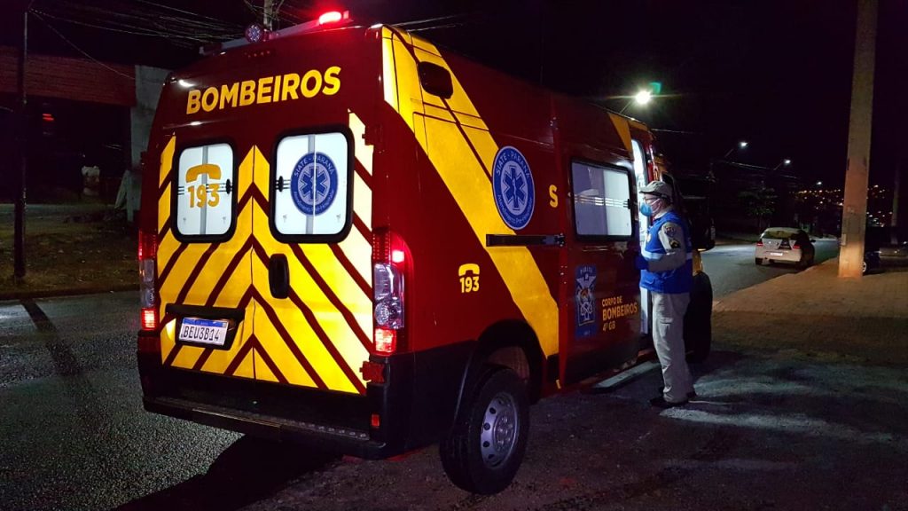 Briga entre duas mulheres termina com uma delas ferida na Avenida Corbélia, no Periolo; Siate foi mobilizado