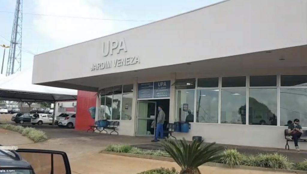 Rapaz se fere ao sofrer queda e é levado para a Upa Veneza