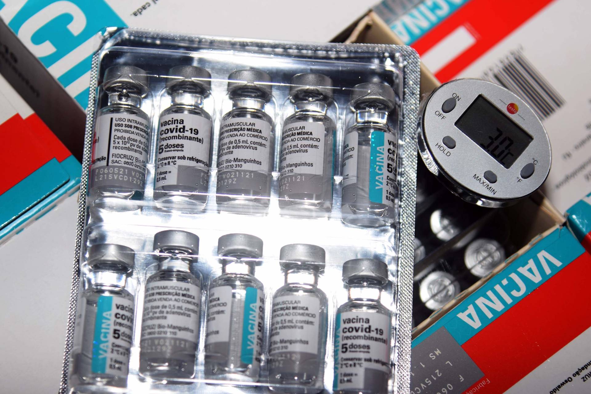 Paraná separa 137 mil doses da nova remessa para começar a vacinar população em geral Imagem referente a Paraná separa 137 mil doses da nova remessa para começar a vacinar população em geral