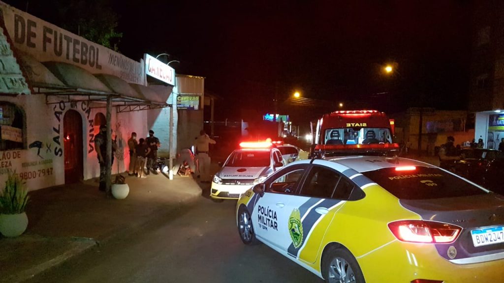 Duas pessoas são esfaqueadas no Bairro Parque São Paulo
