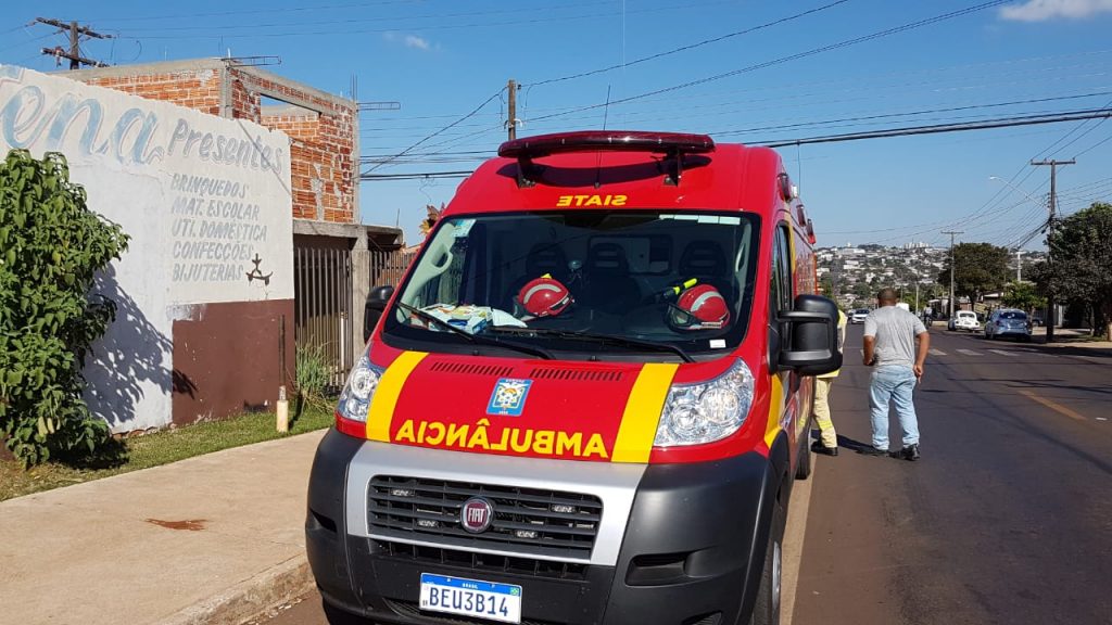 Motociclista de 26 anos fica ferida em acidente no Bela Vista