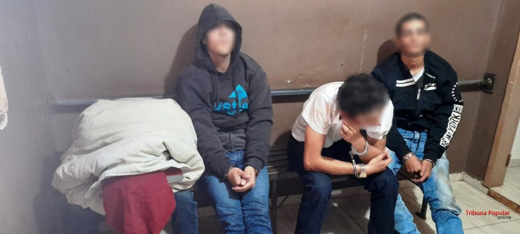 Quatro assaltantes são presos pela PM após troca de tiros em Foz do Iguaçu