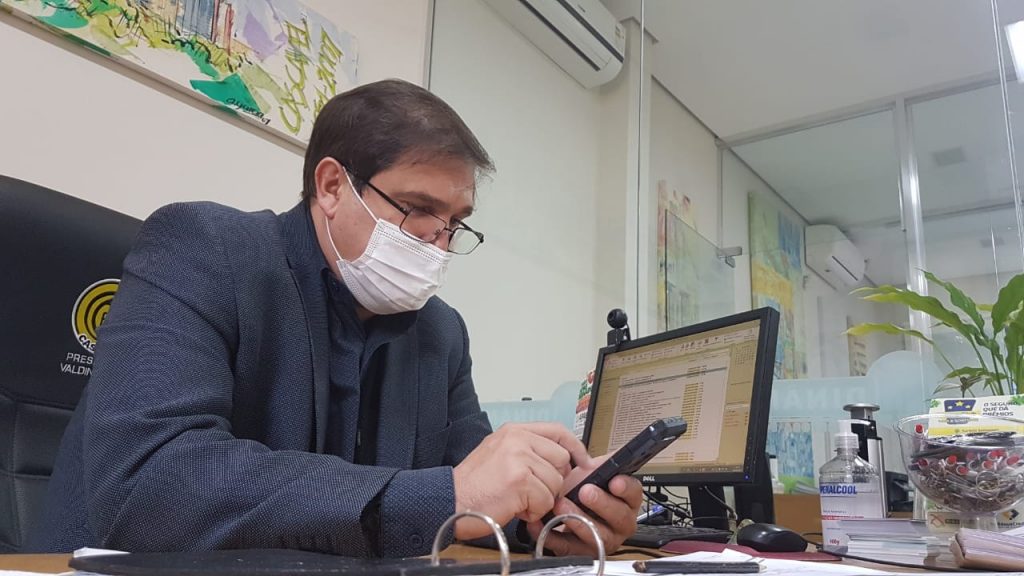 Centro de atendimento para pacientes com sintomas covid é criado por grupo de empresários cascavelenses Centro de atendimento para pacientes com sintomas covid é criado por grupo de empresários cascavelenses
