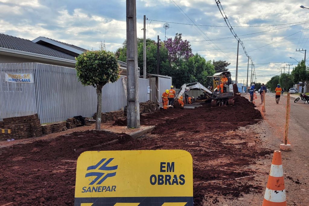 Sanepar inicia implantação de serviço de esgoto em Santa Tereza do Oeste