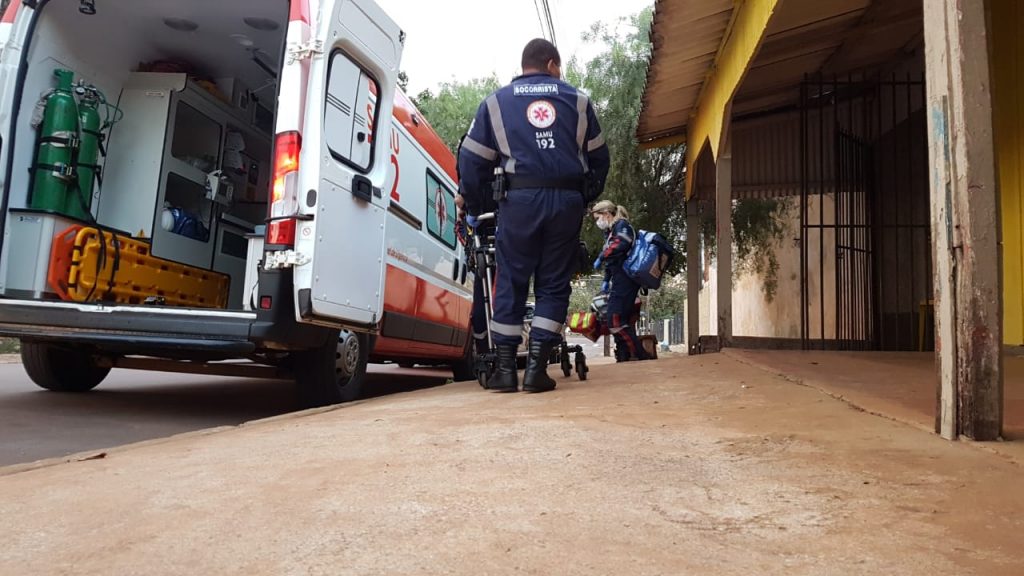 Idosa que se queixava de dores no peito é socorrida pelo Samu no Bairro Pioneiros Catarinenses