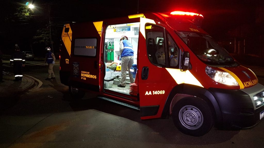 Homem fica ferido ao cair de bicicleta na Av. Piquiri, no Bairro São Cristóvão