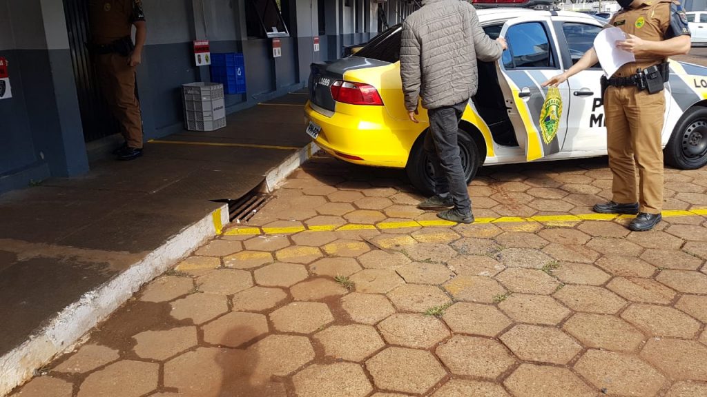 Homem vai ao Fórum e acaba detido por dívida de R$ 3,4 mil de pensão alimentícia