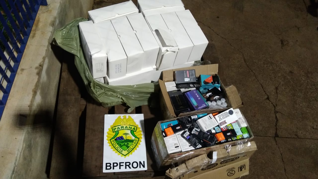 BPFRON apreende diversas mercadorias contrabandeadas em Matelândia Imagem referente a BPFRON apreende diversas mercadorias contrabandeadas em Matelândia