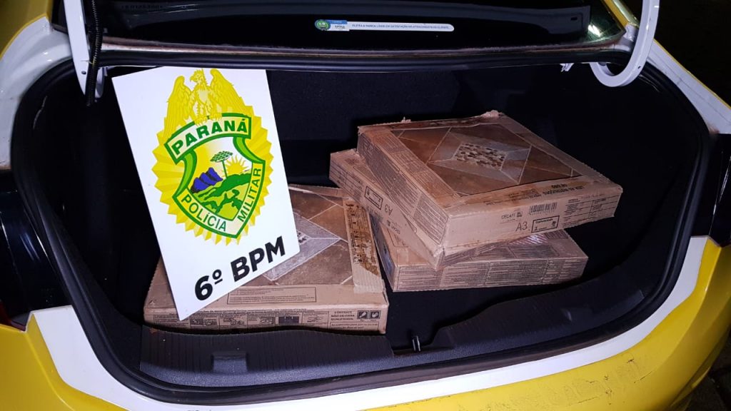 PM detém homem em flagrante por furto de cerâmica em um barracão no centro
