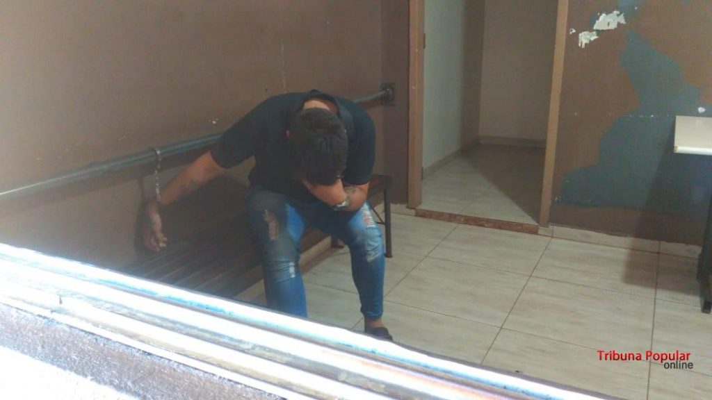 Uruguaio tenta furtar perfumes em shopping de Foz do Iguaçu e acaba detido pela PM