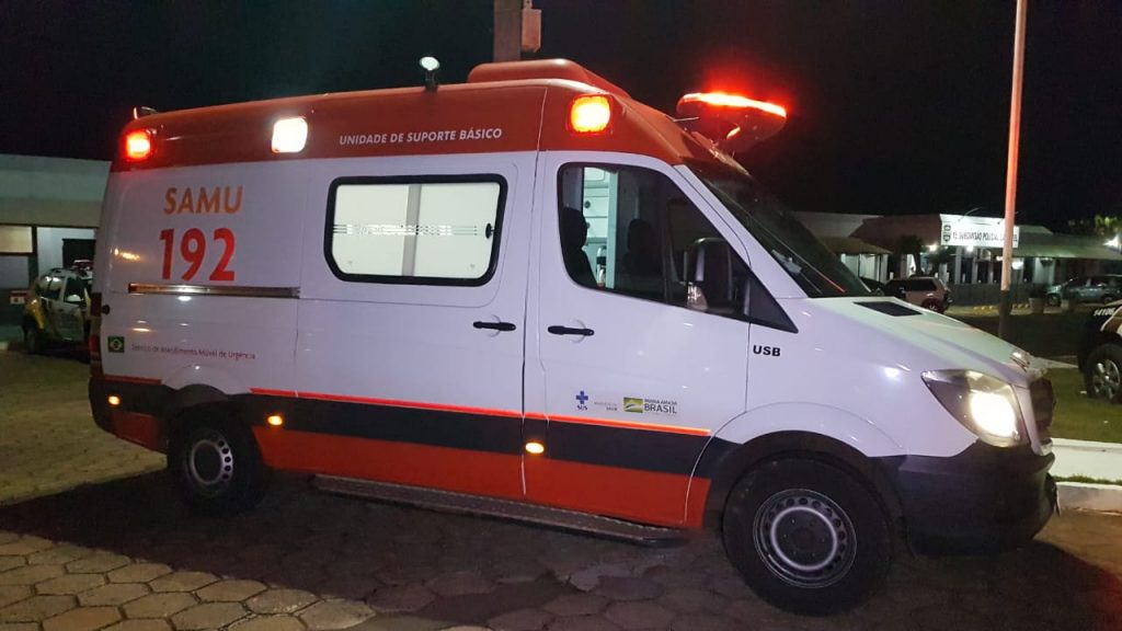 Detido por furto em residência no Santa Felicidade é atendido pelo Samu na delegacia
