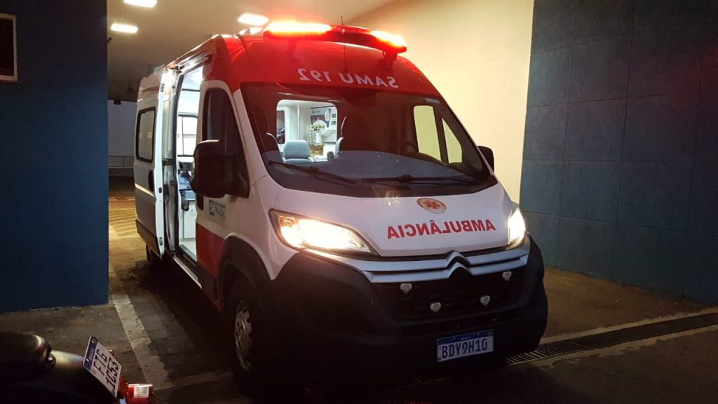 Homem sofre descarga elétrica em Santa Tereza do Oeste e é transferido ao HUOP com queimaduras graves Homem sofre descarga elétrica em Santa Tereza do Oeste e é transferido ao HUOP com queimaduras graves