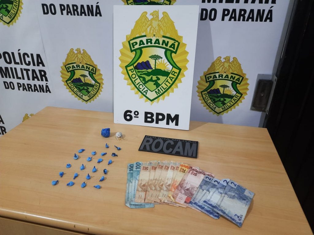 Jovem esconde buchas de cocaína dentro do tênis, mas é detido pela Rocam no Cascavel Velho