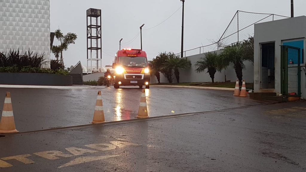 Siate atende vítima que sofreu em empresa às margens da BR-277, na Região do Lago
