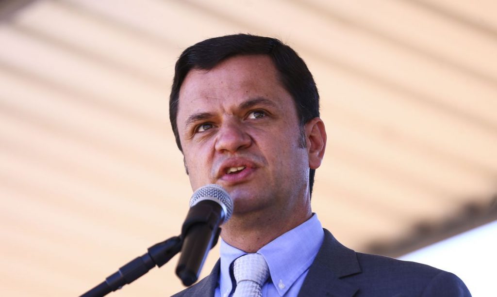 Ministro defende repressão “cada vez mais dura” ao tráfico de drogas Ministro defende repressão “cada vez mais dura” ao tráfico de drogas