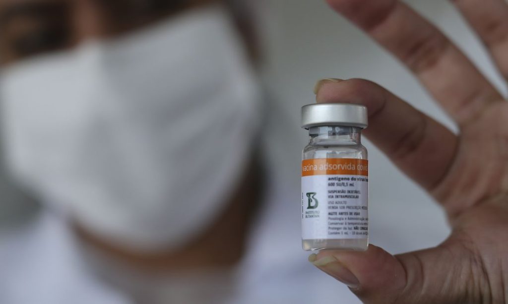 Calendários distintos de imunização provocam migração por vacinas