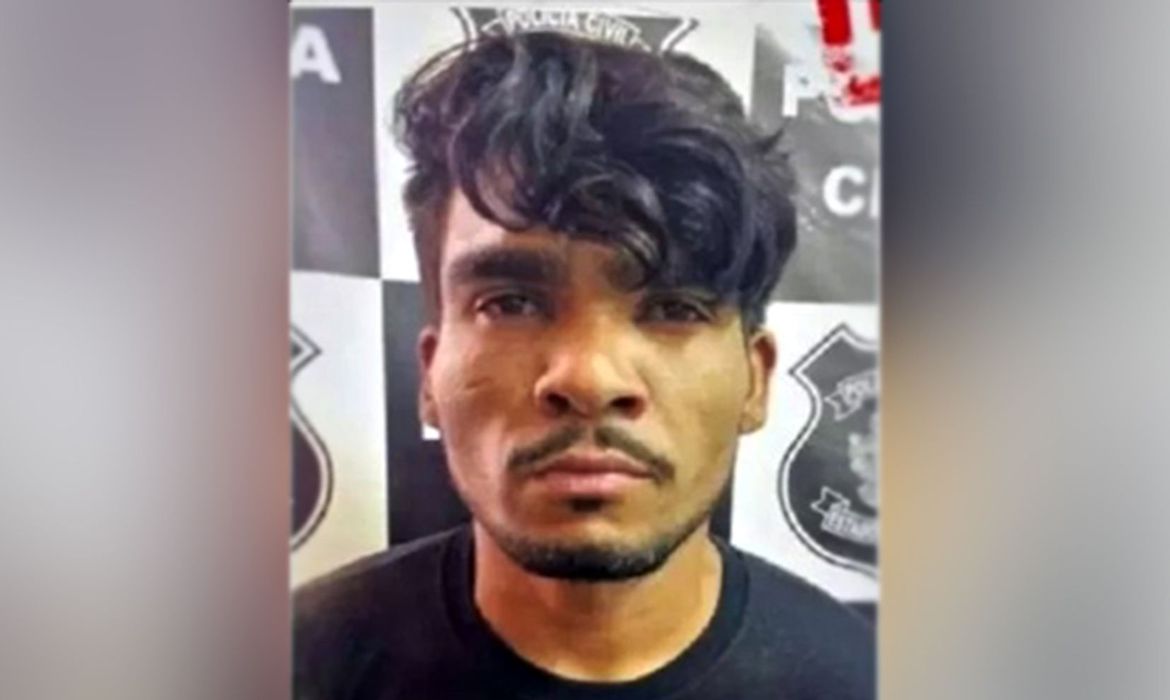 Polícia prende duas pessoas por ajudarem na fuga de Lázaro Barbosa Imagem referente a Polícia prende duas pessoas por ajudarem na fuga de Lázaro Barbosa