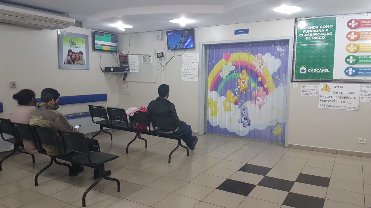 Movimento na UPA Tancredo Neves é calmo neste domingo