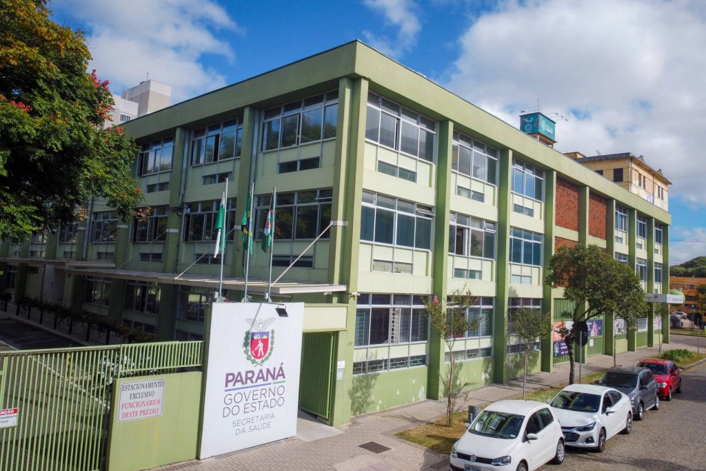 NOTA – Estado do Paraná não recebeu e não distribuiu vacinas contra a Covid-19 fora do prazo de validade