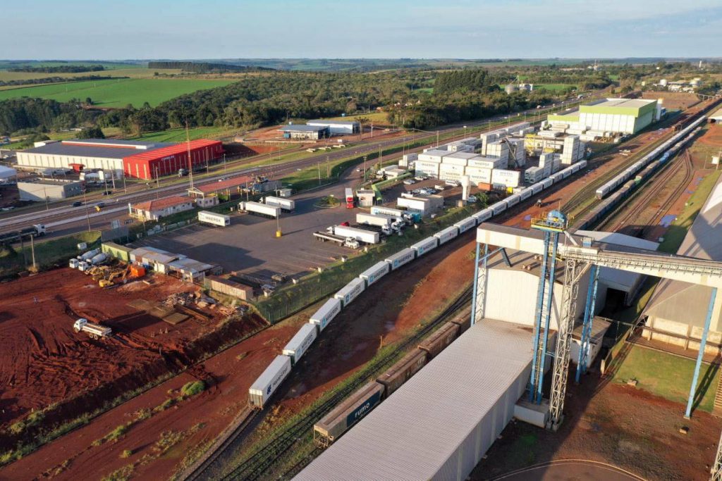 Ferroeste tem crescimento de 13% na movimentação de contêineres no 1º semestre Ferroeste tem crescimento de 13% na movimentação de contêineres no 1º semestre