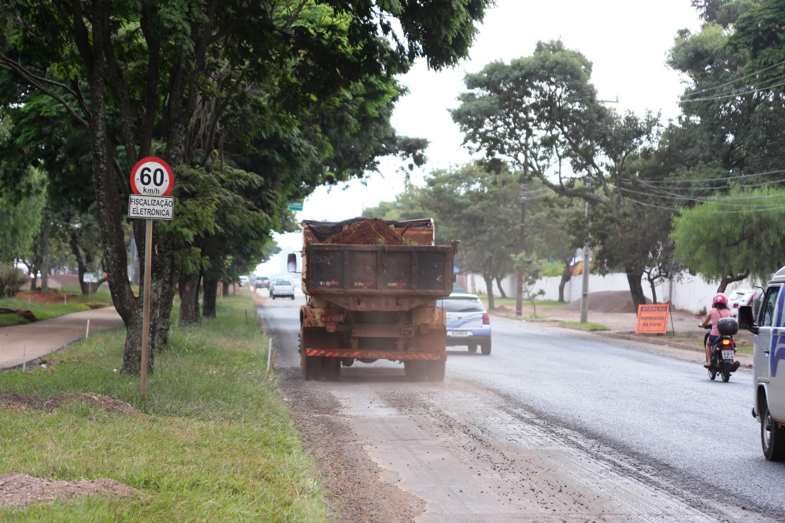 Aprovada autorização para prefeitura cobrar contribuição de melhoria por obras de asfalto Imagem referente a Aprovada autorização para prefeitura cobrar contribuição de melhoria por obras de asfalto