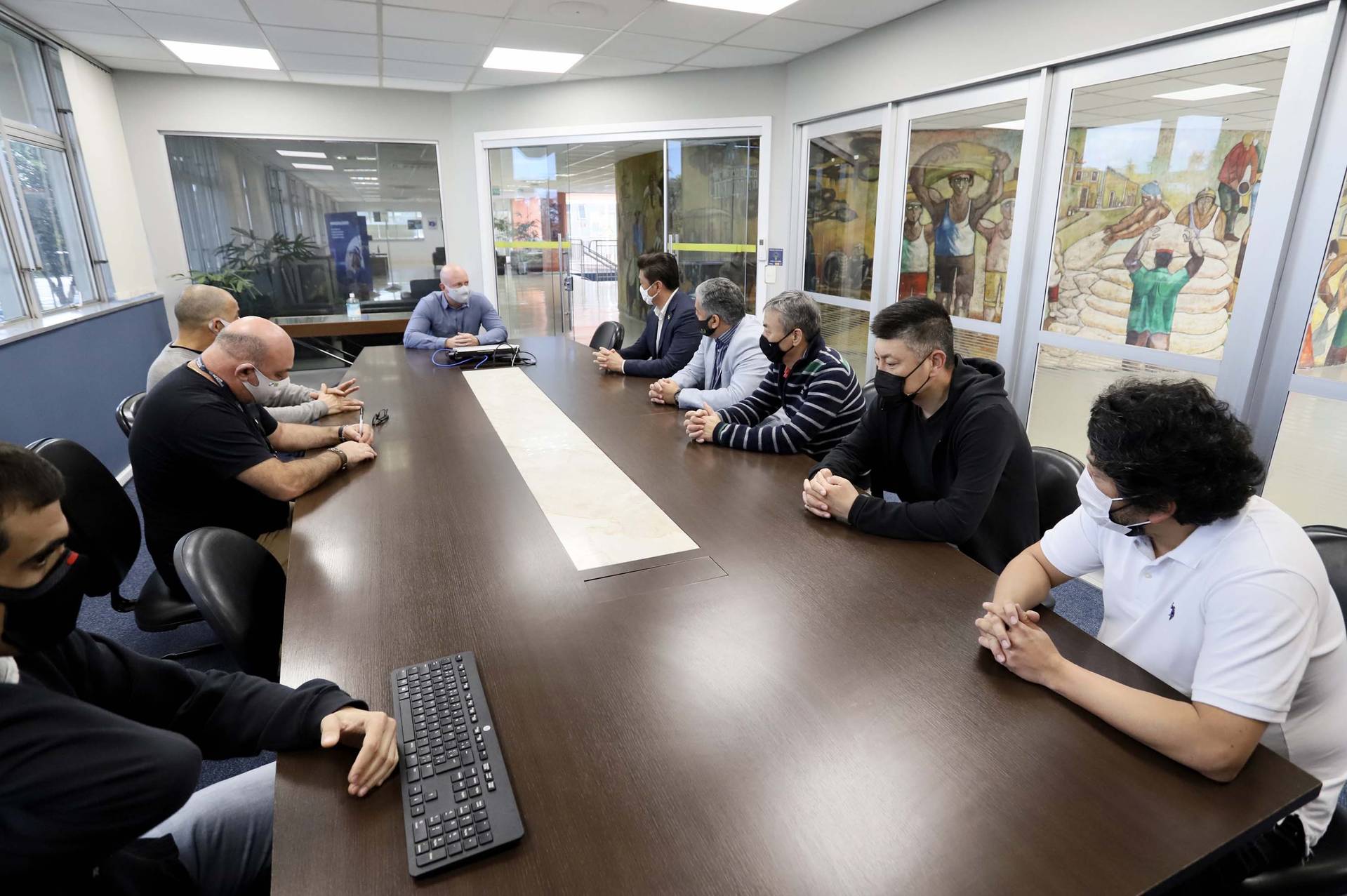 Porto de Paranaguá apresenta vantagens de embarque a empresários asiáticos Imagem referente a Porto de Paranaguá apresenta vantagens de embarque a empresários asiáticos