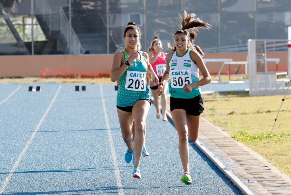 Cerca de 200 atletas participam do Torneio FAP de Atletismo neste sábado em Cascavel