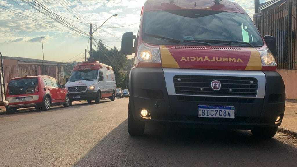 Idosa sofre queda em residência no Bairro Floresta e Samu e Siate são acionados