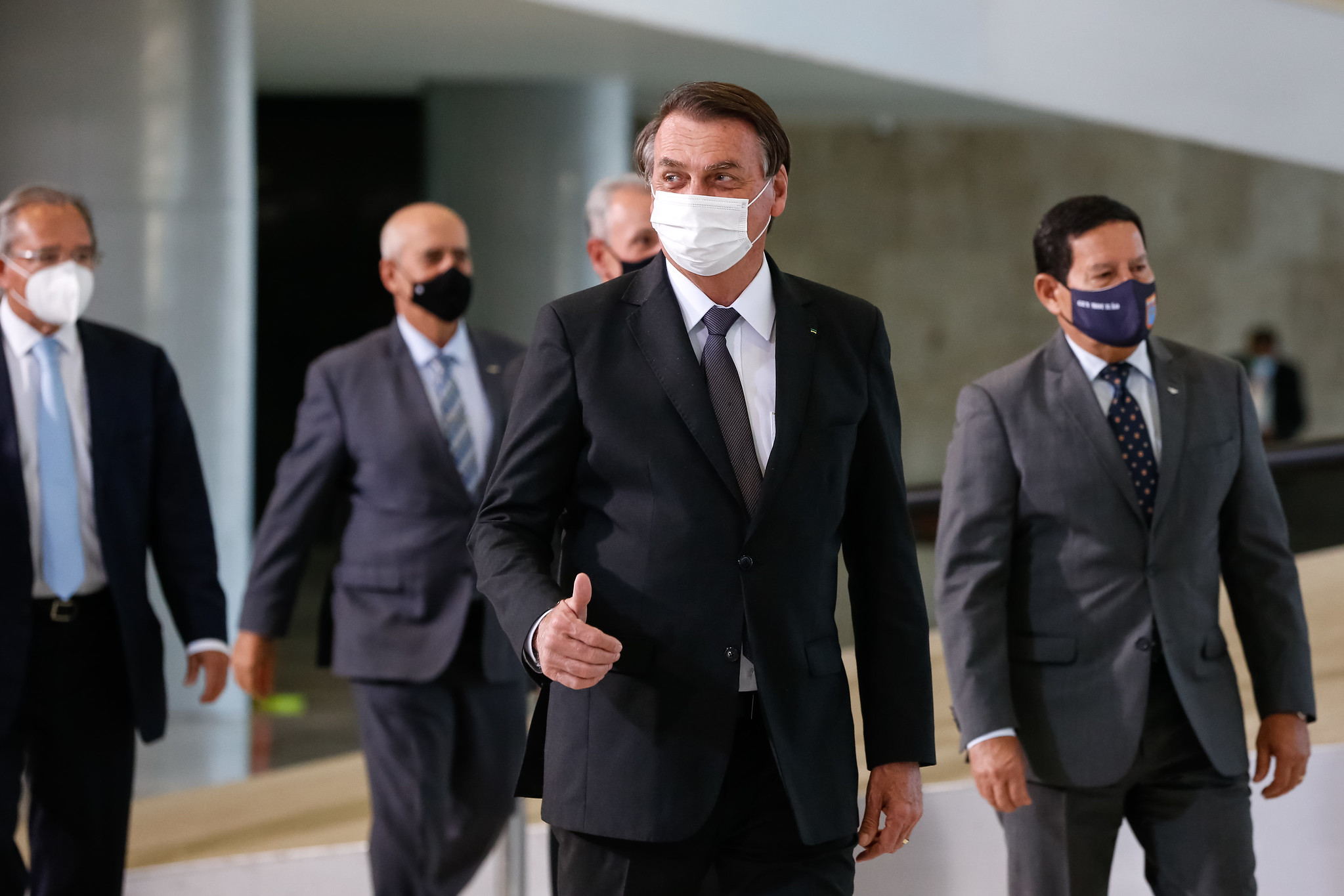 Bolsonaro está bem, afirma ministro da Casa Civil após exames realizados