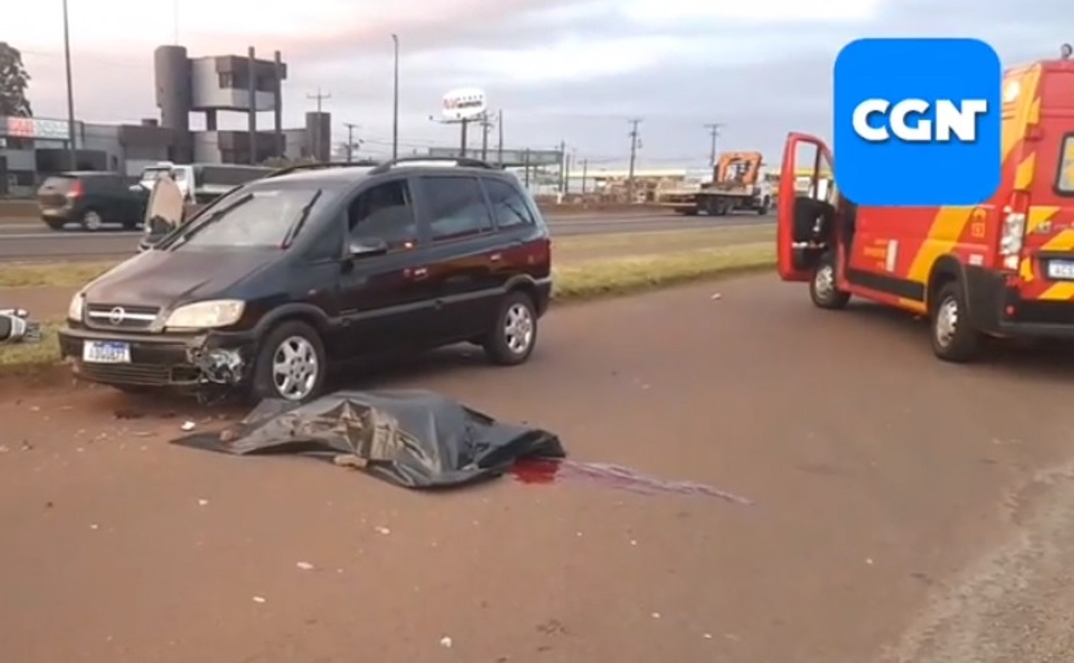 Motociclista morre após colisão entre três veículos às margens da BR-277