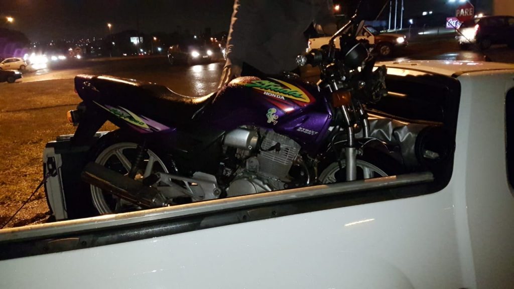 Motociclista fica ferido após colisão no “trevo da portal”, BR-277
