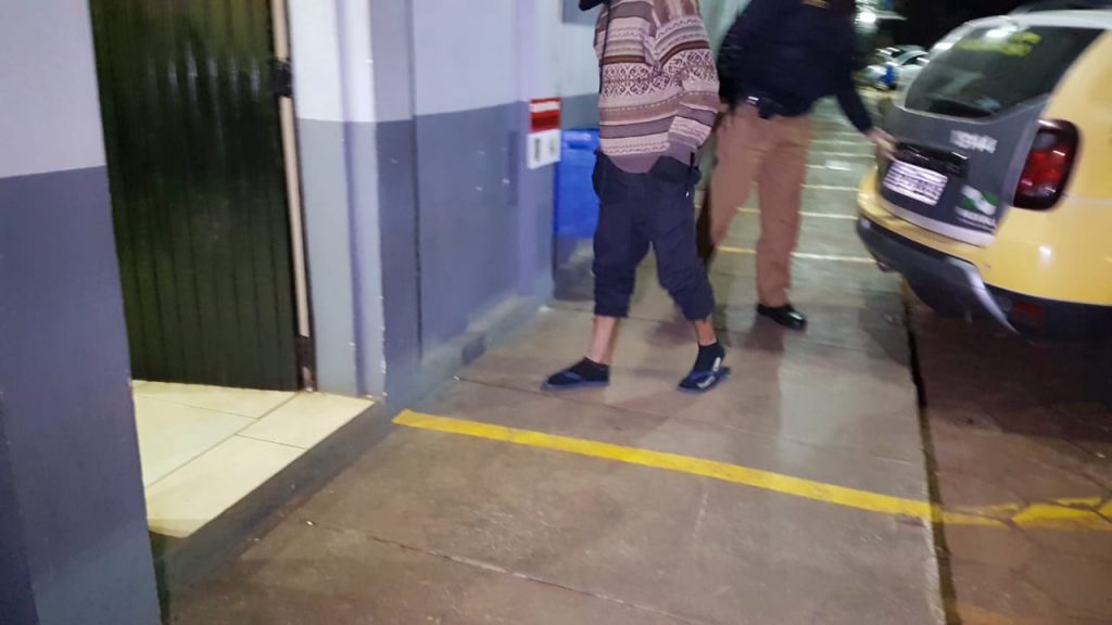 Jovem é detido pela UPS Interlagos acusado de ameaçar a própria mãe, na Rua do Amor