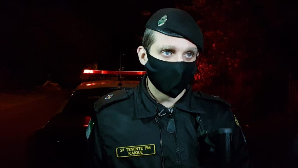 Oficial da PM fala sobre ocorrência na qual homem foi atingido por tiros no Bairro Esmeralda