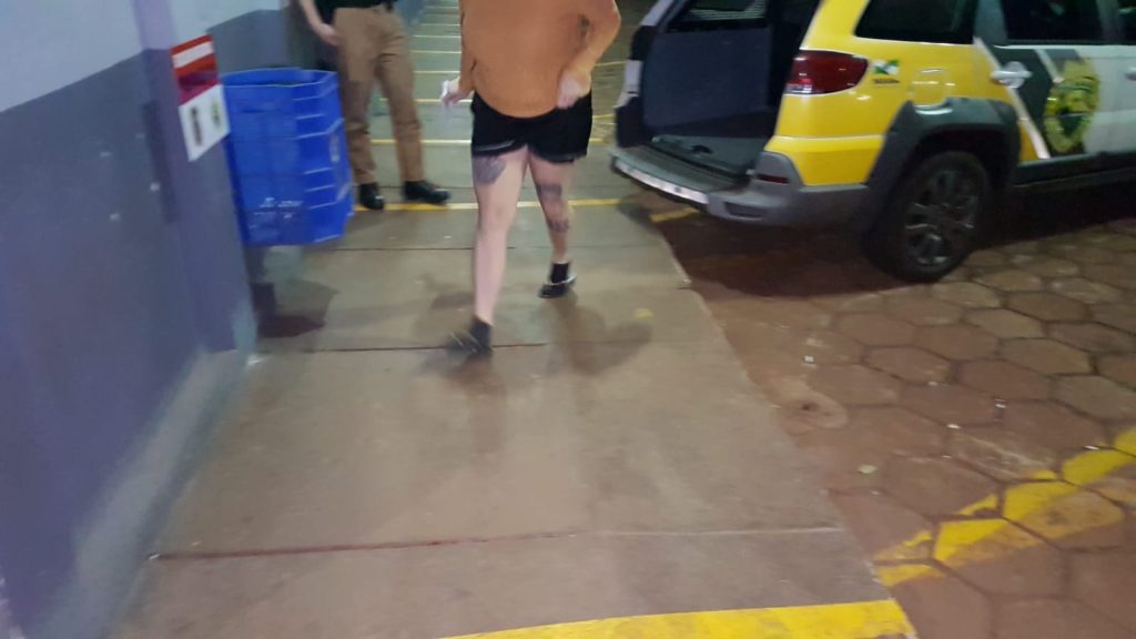 Mulher que deve pensão alimentícia é presa em ação da Polícia Militar no Santa Cruz